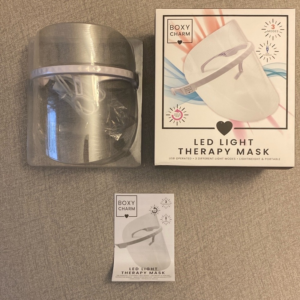 LED light therapy mask